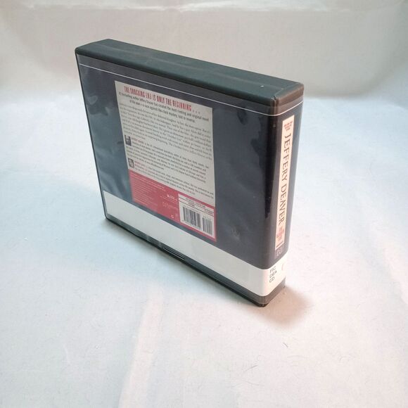 The October List Jeffery Deaver Unabridged Audiobook 6 CD Set Ex-Library - Picture 2 of 4